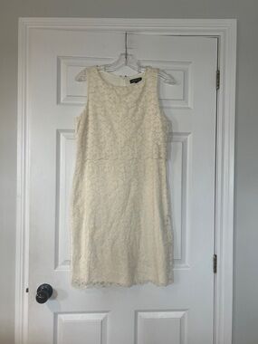 Jessica Cream Lace Sleeveless Shift Dress
